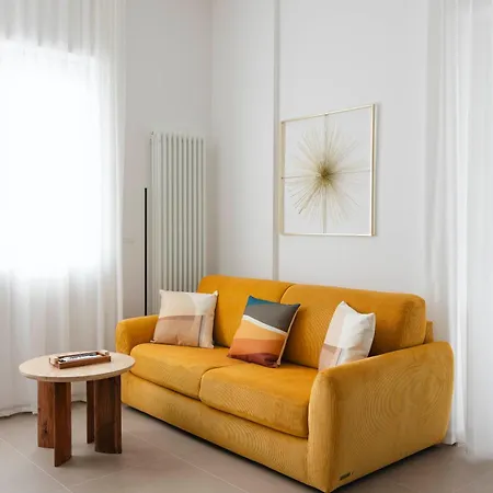 Apartman Dimora Sirente 33 *