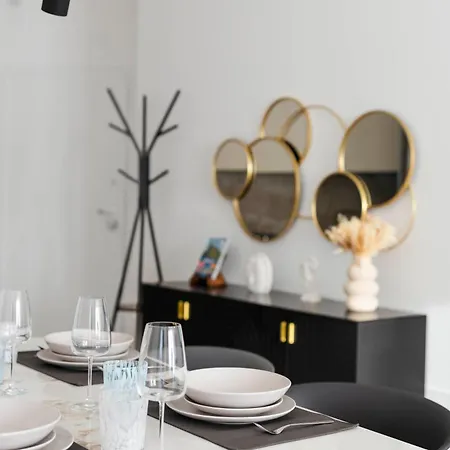 Apartman Dimora Sirente 33 *
